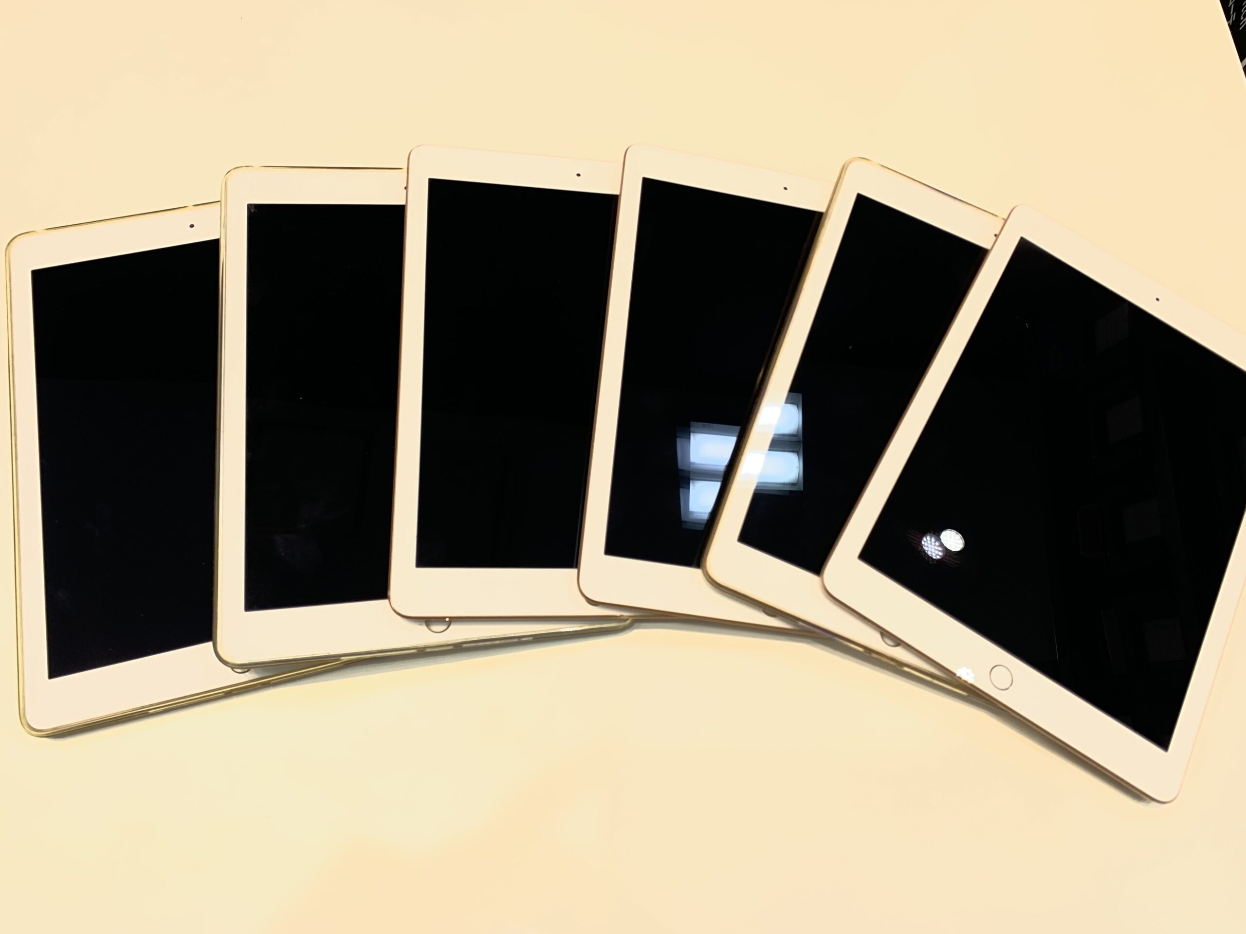 【法人様大歓迎】iPad６台まとめてバッテリー交換